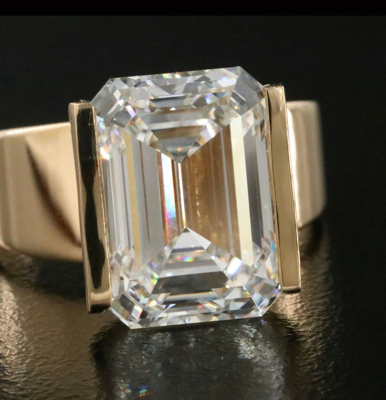 18K 7.74 CT Lab Grown Solitaire Ring With IGI Report