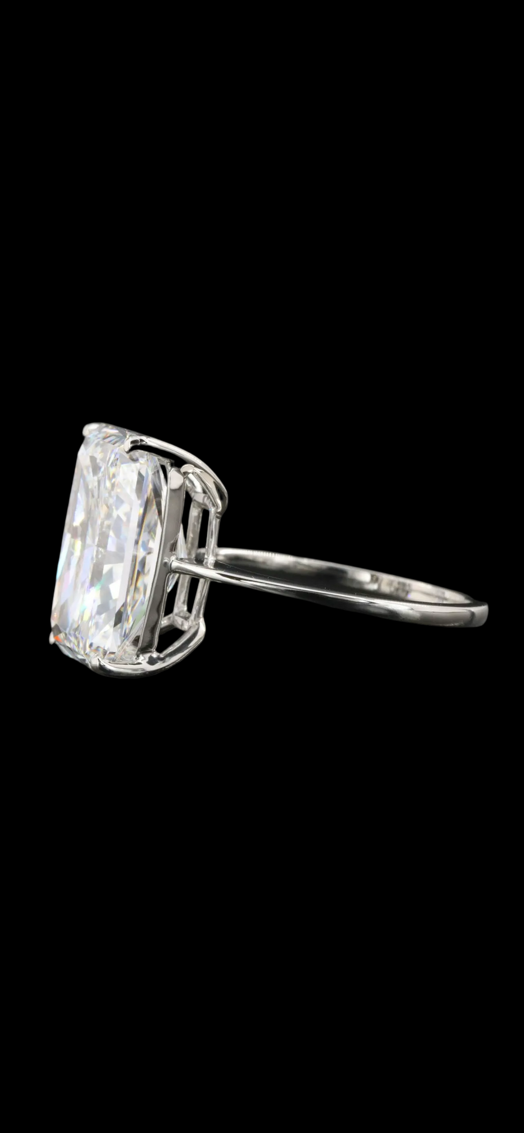 PLATINUM 8.36 CT LAB GROWN DIAMOND SOLITAIRE RING WITH  IGI REPORT